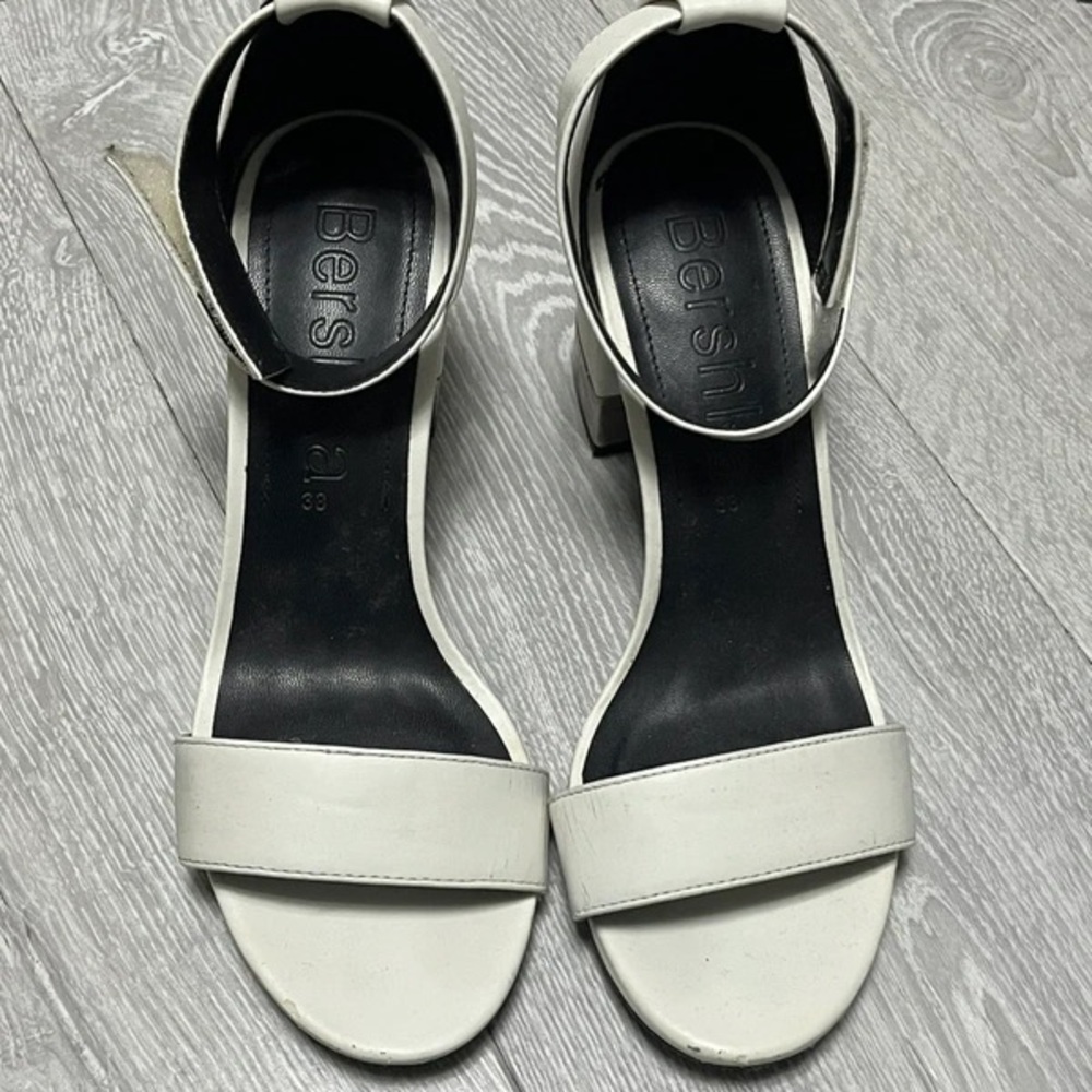 Bershka White Ankle-Strap Block Heel Sandals